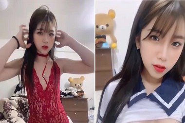 sex tóc trắng Mèo con rên rỉ của anh